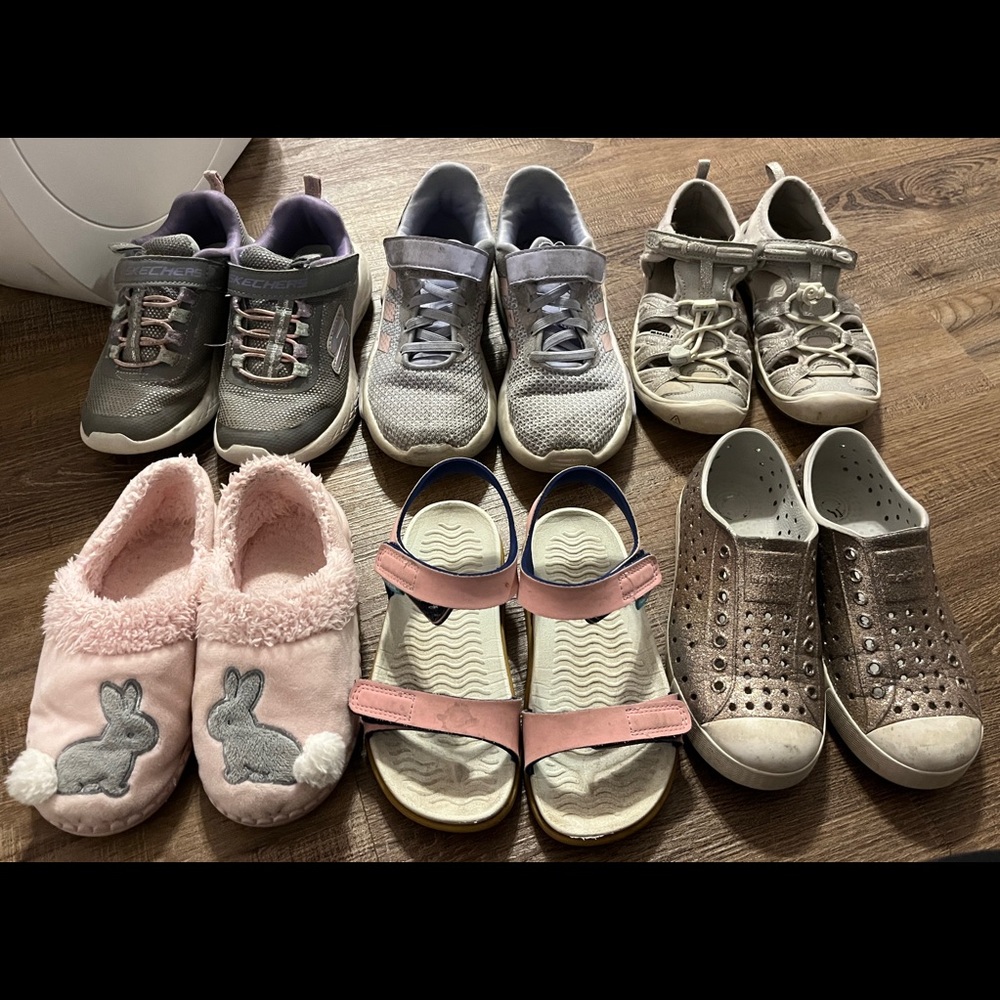 Size 12 girls shoes misc